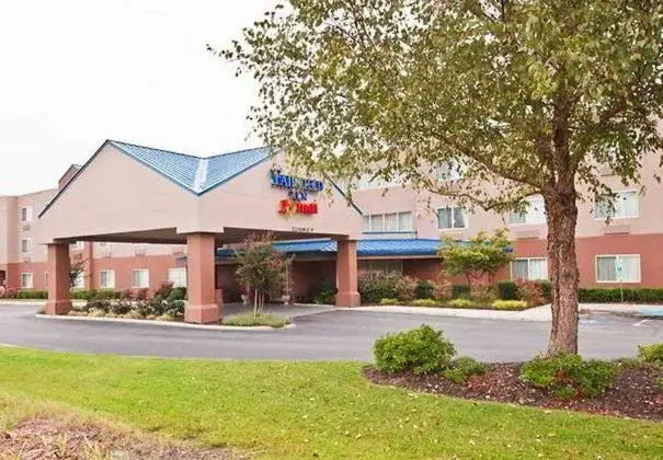 Fairfield Inn & Suites Lumberton