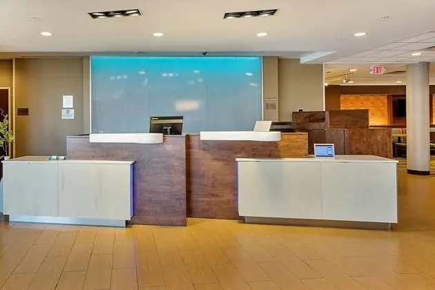Fairfield Inn & Suites by Marriott Abingdon - Lobi