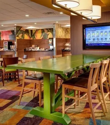 Fairfield Inn & Suites by Marriott Austin Buda - Yerinde Yemek