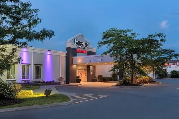 Fairfield Inn & Suites by Marriott Belleville - Dış Mekan