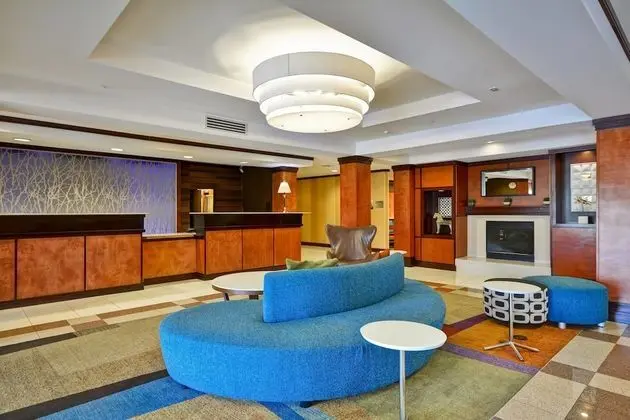 Fairfield Inn & Suites by Marriott Birmingham Fultondale/I65 - Lobi