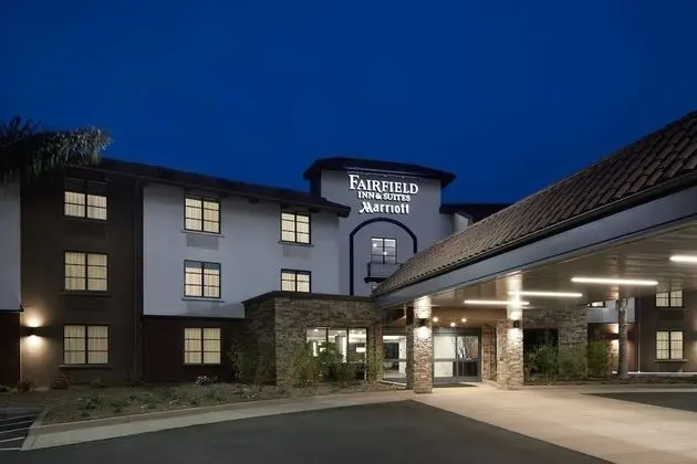 Fairfield Inn & Suites by Marriott Camarillo - Dış Mekan