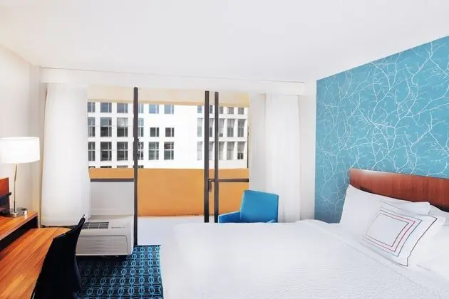 Fairfield Inn & Suites by Marriott Charlotte Uptown - Oda