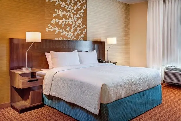 Fairfield Inn & Suites by Marriott Charlottesville Downtown/University Area