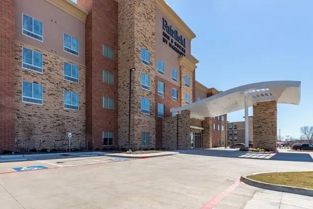 Fairfield Inn & Suites by Marriott Dallas Arlington South - Dış Mekan