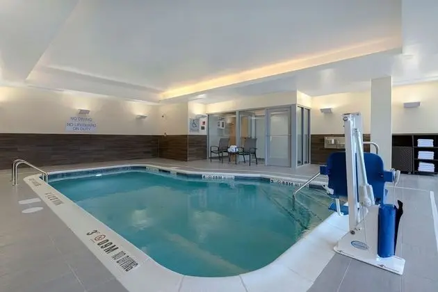 Fairfield Inn & Suites by Marriott Denver Airport at Gateway Park - Havuz