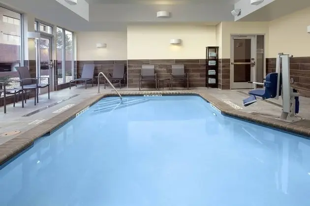 Fairfield Inn & Suites by Marriott Denver Tech Center North - Havuz