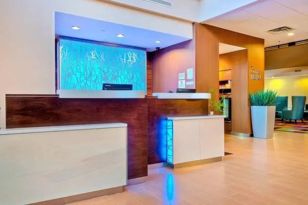 Fairfield Inn & Suites by Marriott Durham Southpoint - Lobi