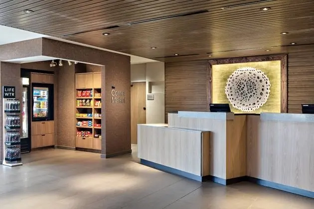 Fairfield Inn & Suites by Marriott Fayetteville - Lobi