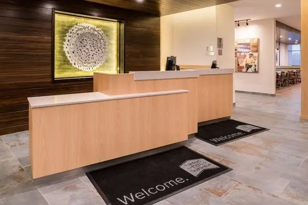 Fairfield Inn & Suites by Marriott Fort Worth Southwest at Cityview - Lobi