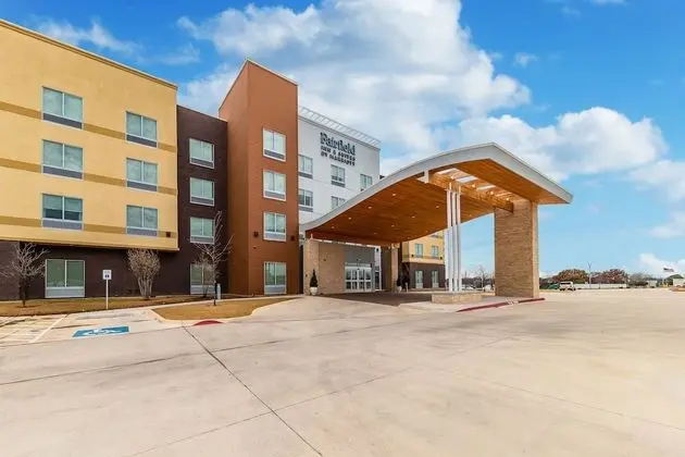 Fairfield Inn & Suites by Marriott Gainesville I-35 - Dış Mekan