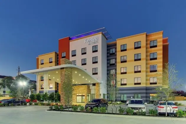 Fairfield Inn & Suites by Marriott Houston Brookhollow - Dış Mekan