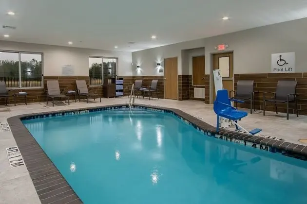 Fairfield Inn & Suites by Marriott Houston Katy - Havuz