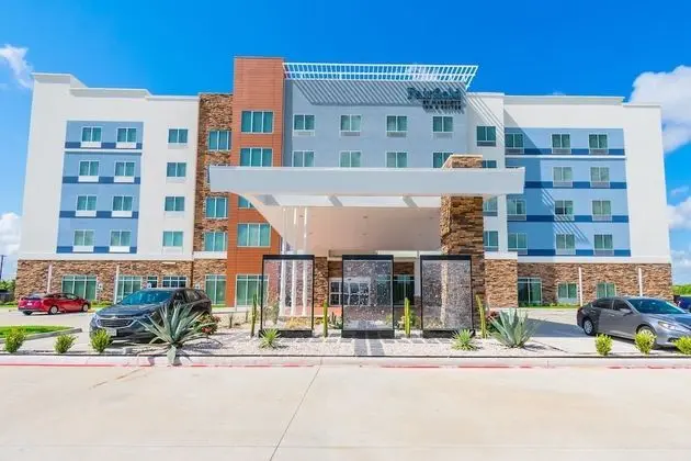 Fairfield Inn & Suites by Marriott Houston League City