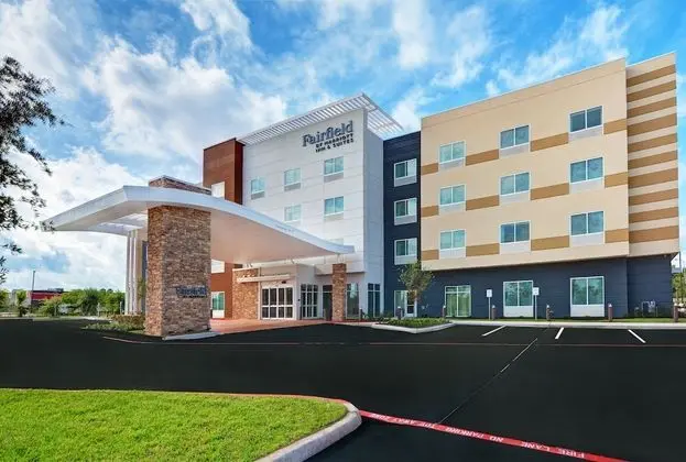 Fairfield Inn & Suites by Marriott Houston NASA/Webster - Dış Mekan