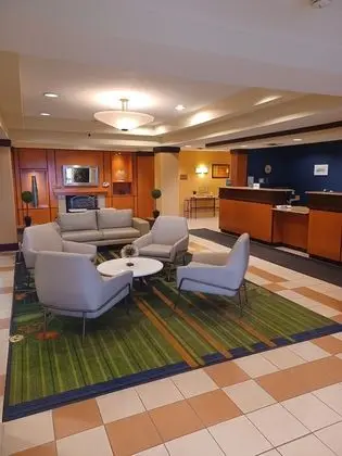 Fairfield Inn & Suites by Marriott Indianapolis Noblesville - Lobi