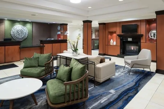 Fairfield Inn & Suites by Marriott Kansas City Overland Park - Lobi