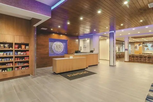 Fairfield Inn & Suites by Marriott Kansas City Shawnee - Lobi