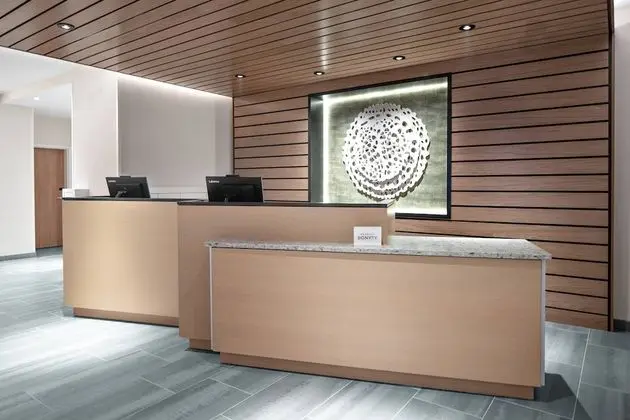 Fairfield Inn & Suites by Marriott Lake Geneva - Lobi