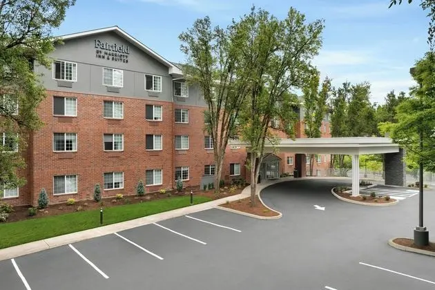 Fairfield Inn & Suites by Marriott Lake Oswego - Dış Mekan