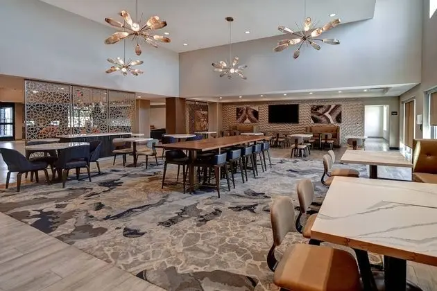 Fairfield Inn & Suites by Marriott Las Vegas Airport South - Yerinde Yemek