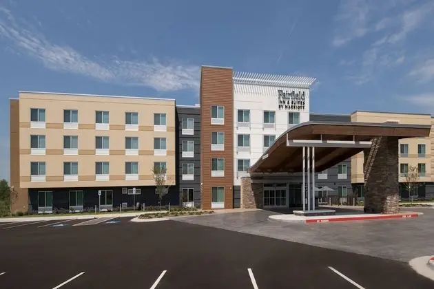 Fairfield Inn & Suites by Marriott Little Rock Airport - Dış Mekan