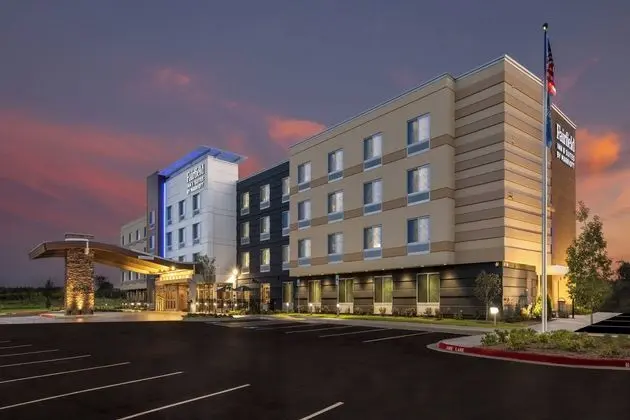 Fairfield Inn & Suites by Marriott Little Rock Airport - Dış Mekan