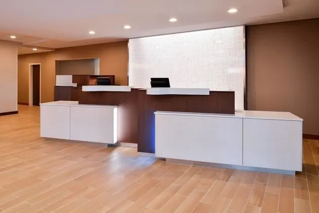 Fairfield Inn & Suites by Marriott Martinsburg - Lobi