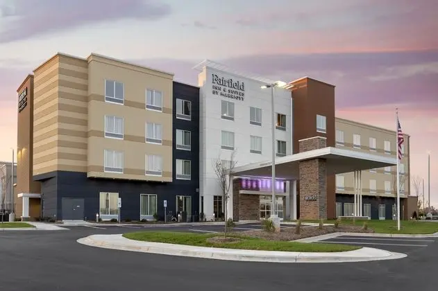 Fairfield Inn & Suites by Marriott Mebane - Dış Mekan