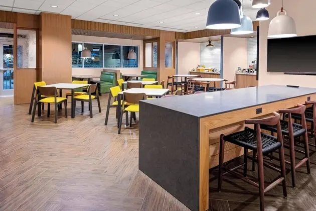 FAIRFIELD INN SUITES BY MARRIOTT MEMPHIS COLLIERVI