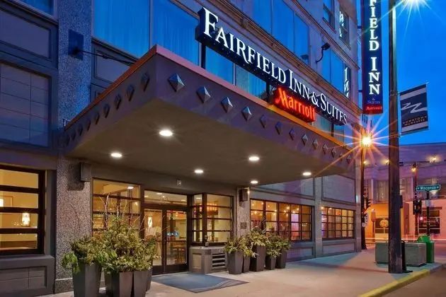 Fairfield Inn & Suites by Marriott Milwaukee Downtown