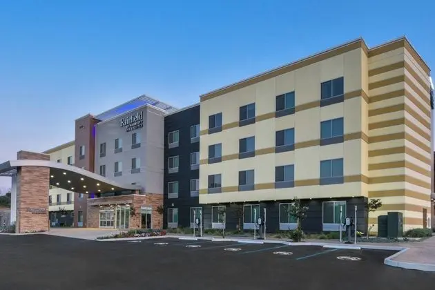 Fairfield Inn & Suites by Marriott Moorpark Ventura County - Dış Mekan
