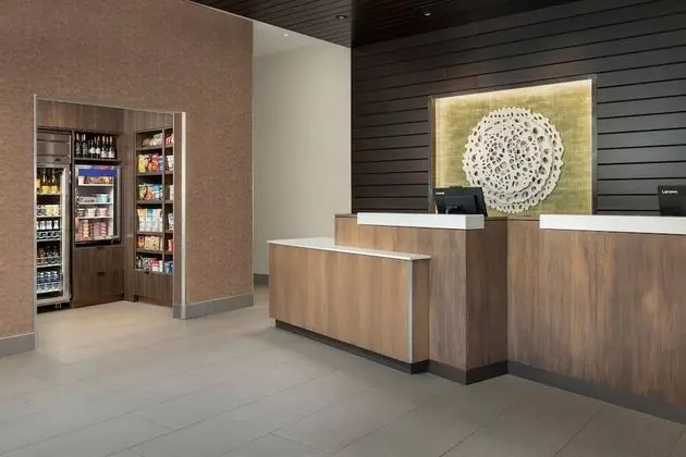 Fairfield Inn & Suites by Marriott Nashville near Vanderbilt - Lobi