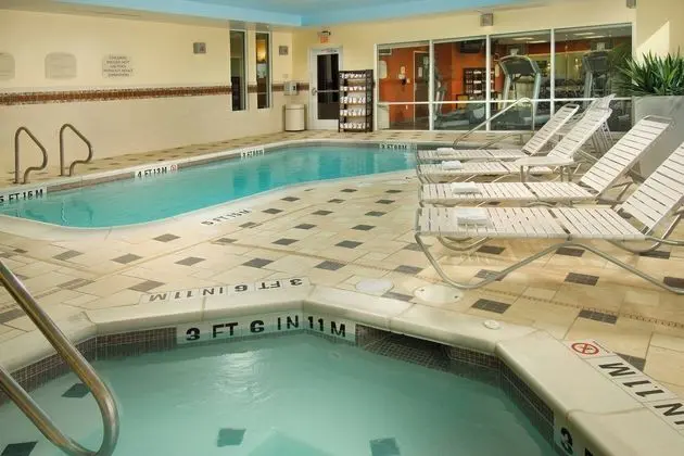 Fairfield Inn & Suites by Marriott New Braunfels - Havuz