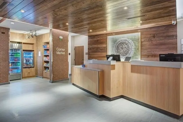 Fairfield Inn & Suites by Marriott Pigeon Forge - Lobi