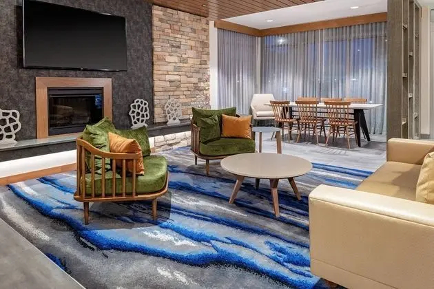 Fairfield Inn & Suites by Marriott Queensbury Glens Falls/Lake George Area - Lobi