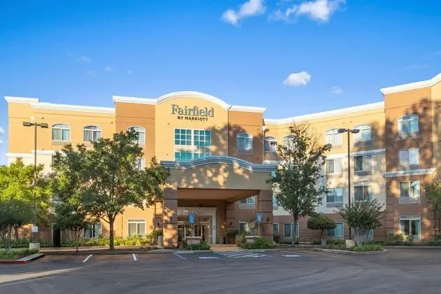 Fairfield Inn Suites By Marriott Rancho Cordova