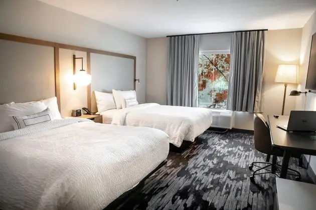 Fairfield Inn & Suites by Marriott Richmond Airport - Oda