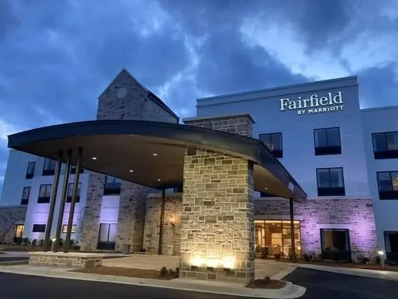 Fairfield Inn & Suites by Marriott Rome - Dış Mekan