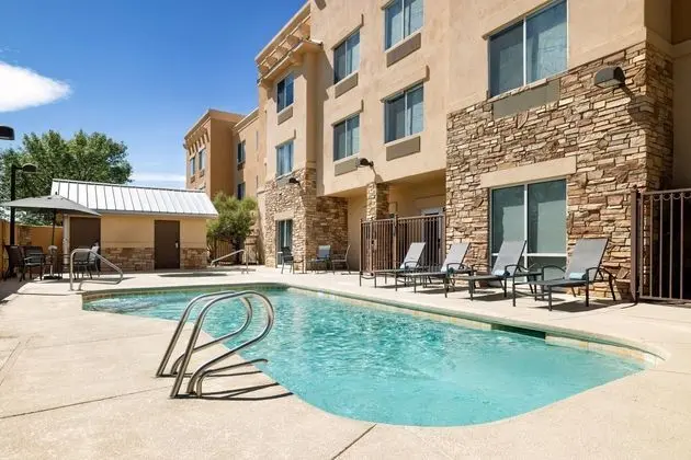 Fairfield Inn and Suites by Marriott Roswell - Havuz