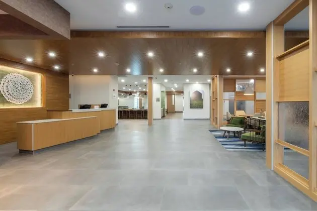 Fairfield Inn & Suites by Marriott Salmon Arm - Lobi
