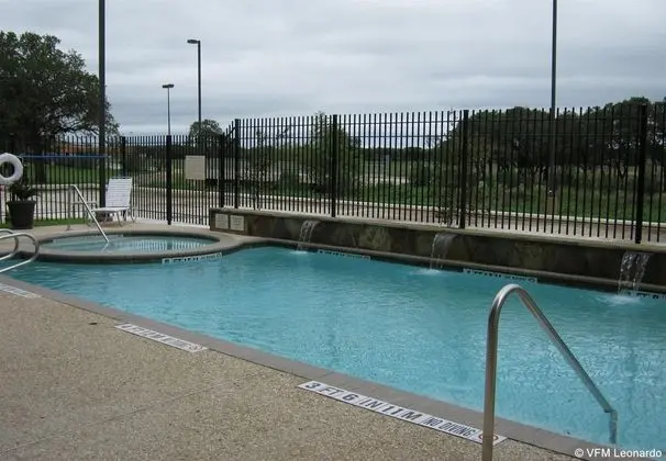 Fairfield Inn and Suites by Marriott San Antonio B