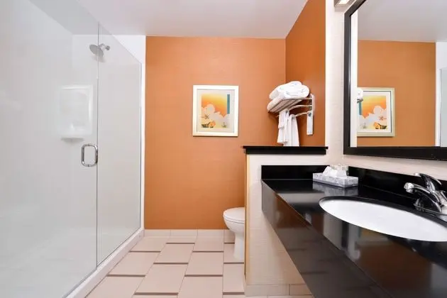 FAIRFIELD INN SUITES BY MARRIOTT SANTA CRUZ