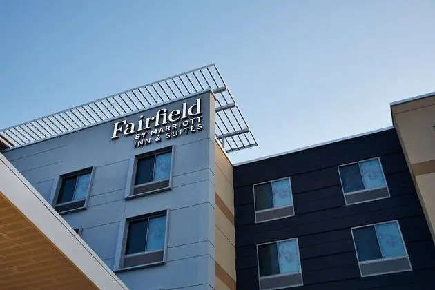Fairfield Inn & Suites by Marriott Sheboygan - Dış Mekan
