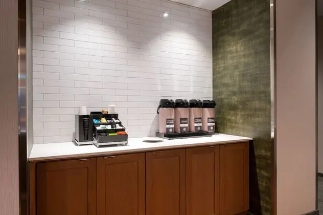 Fairfield Inn & Suites by Marriott Somerset - Yerinde Yemek