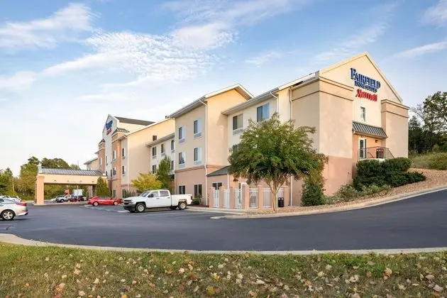 Fairfield Inn and Suites by Marriott South Boston - Dış Mekan