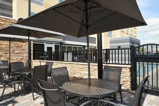 Fairfield Inn & Suites by Marriott Tampa Riverview - Dış Mekan