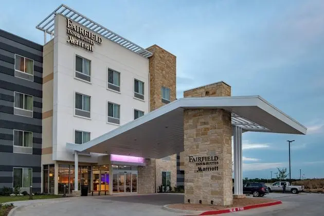 Fairfield Inn & Suites by Marriott Terrell - Dış Mekan