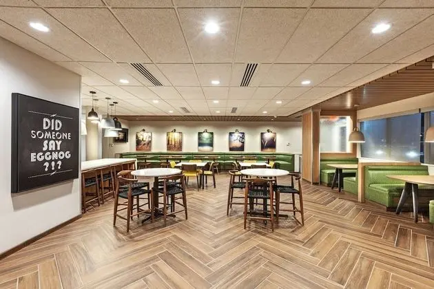 Fairfield Inn & Suites by Marriott Tulsa Catoosa - Kahvaltı