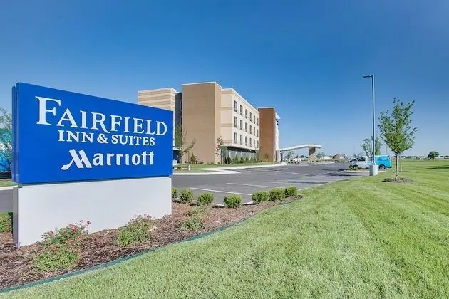 Fairfield Inn & Suites by Marriott Wichita East - Dış Mekan